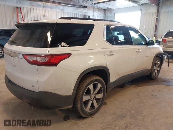 2020 Chevrolet Traverse LT Leather with VIN 1GNEVHKW4LJ101782, listed as a IAAI auction lot 41661201 with 88,743 mi miles. Bid and sale history available at carsss.com. Image 4.