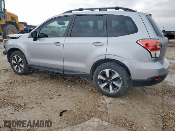 2018 Subaru Forester z VIN JF2SJABC6JH531663, wystawiony jako Copart lot #55807535 z przebiegiem 129 692 mil mil oraz Szkoda całkowita • Salvage title. Historia ofert i sprzedaży dostępna na DreamBid. Obrazek 2.