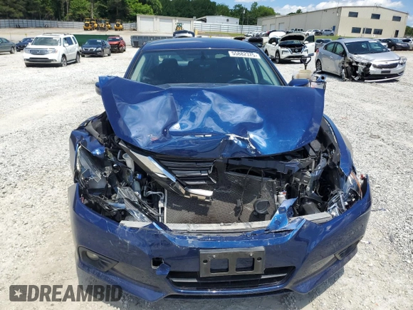 2017 Nissan Altima SR with VIN 1N4AL3AP8HC112117, listed as a Copart auction lot 55882375 with 67,972 mi miles and Salvage title. Bid and sale history available at DreamBid. Image 5.