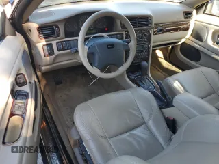 2000 Volvo C70 with VIN YV1NC56D1YJ010900, listed as a Copart auction lot 89138035 with 58,469 mi miles and Salvage Title. Bid and sale history available at carsss.com. Image 8.