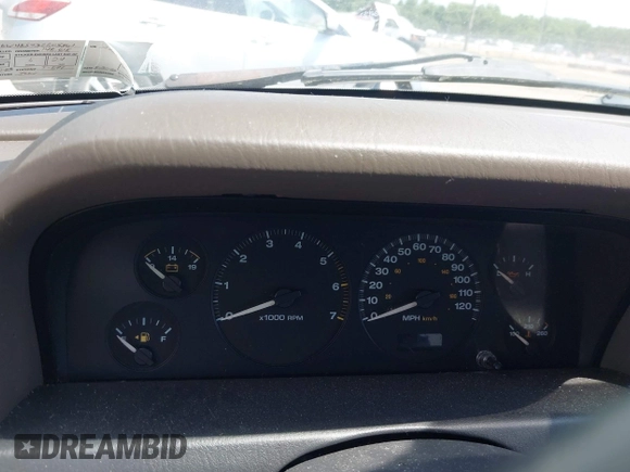 2003 Jeep Grand Cherokee Laredo with VIN 1J4GW48S73C605561, listed as a IAAI auction lot 42424407 with Not provided miles and . Bid and sale history available at DreamBid. Image 7.