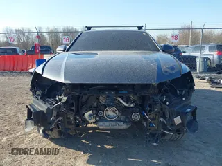 2021 Audi Q8 Premium Plus z VIN WA1EVAF14MD014781, wystawiony jako IAAI lot #42080085 z przebiegiem 53 171 mil mil oraz . Historia ofert i sprzedaży dostępna na DreamBid. Obrazek 13.