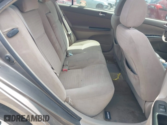 2006 Toyota Camry STD with VIN JTDBE32K163047233, listed as a IAAI auction lot 42088552 with 137,973 mi miles. Bid and sale history available at carsss.com. Image 8.