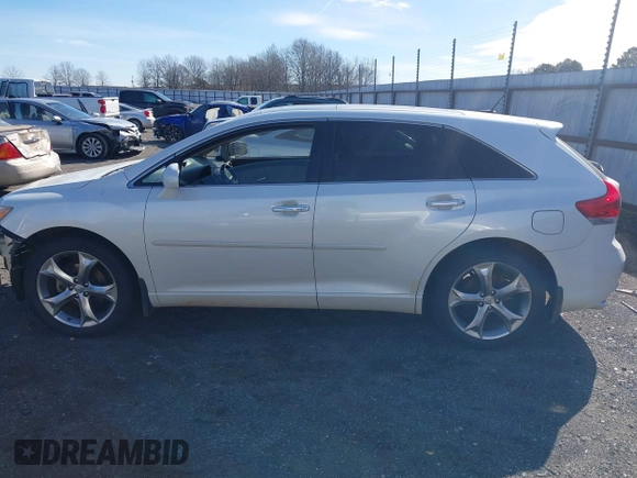 2010 Toyota Venza with VIN 4T3BK3BBXAU034589, listed as a IAAI auction lot 41709373 with 207,130 mi miles. Bid and sale history available at carsss.com. Image 15.