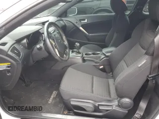 2015 Hyundai Genesis Coupe 3.8L Base z VIN KMHHT6KJ6FU125651, wystawiony jako Copart lot #72545964 z przebiegiem Nie podano mil oraz Szkody całkowita. Historia ofert i sprzedaży dostępna na DreamBid. Obrazek 7.