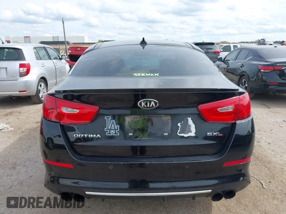 2015 Kia Optima SX Turbo with VIN 5XXGR4A6XFG403568, listed as a IAAI auction lot 42200293 with 199,639 mi miles and . Bid and sale history available at DreamBid. Image 16.