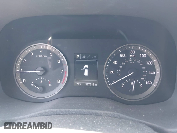 2017 Hyundai Tucson SE with VIN KM8J23A42HU423096, listed as a IAAI auction lot 42066638 with 197,618 mi miles. Bid and sale history available at carsss.com. Image 7.
