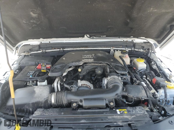 2019 Jeep Wrangler Unlimited Rubicon with VIN 1C4HJXFG3KW640345, listed as a Copart auction lot 50764465 with 131,618 mi miles and Clean title. Bid and sale history available at DreamBid. Image 12.