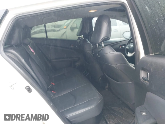 2018 Toyota Prius Two with VIN JTDKARFU1J3547489, listed as a IAAI auction lot 41405605 with 146,971 mi miles. Bid and sale history available at carsss.com. Image 8.