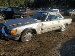 1987 Mercedes-Benz 560 Series 560SL with VIN WDBBA48D6HA057618, listed as a Copart auction lot 43252525 with 86,855 mi miles and Salvage Title. Bid and sale history available at carsss.com. Image 1.