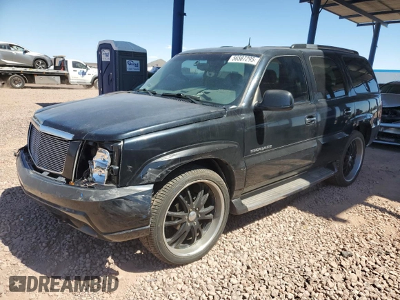 2002 Cadillac Escalade z VIN 1GYEK63N82R329743, wystawiony jako Copart lot #56587295 z przebiegiem 215 694 mil mil oraz Szkoda całkowita • Salvage title. Historia ofert i sprzedaży dostępna na DreamBid. Obrazek 1.