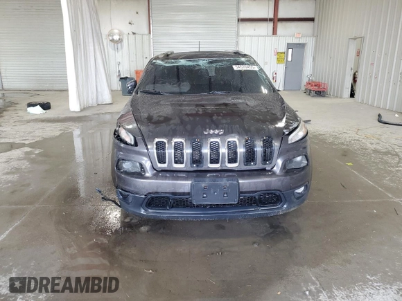 2016 Jeep Cherokee Latitude with VIN 1C4PJMCS7GW153711, listed as a Copart auction lot 54570455 with 0 mi miles and Non Repairable. Bid and sale history available at carsss.com. Image 5.