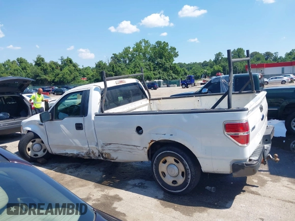 2009 Ford F-150 XL z VIN 1FTRF12W69KB82432, wystawiony jako IAAI lot #42659544 z przebiegiem 186 919 mil mil oraz . Historia ofert i sprzedaży dostępna na DreamBid. Obrazek 14.
