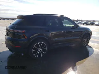 2019 Porsche Cayenne S z VIN WP1AB2AY4KDA64101, wystawiony jako Copart lot #36533063 z przebiegiem Nie podano mil oraz . Historia ofert i sprzedaży dostępna na DreamBid. Obrazek 3.