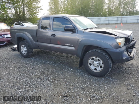 2015 Toyota Tacoma PreRunner with VIN 5TFTX4GN1FX044154, listed as a Copart auction lot 53561005 with 92,502 mi miles and Salvage title. Bid and sale history available at DreamBid. Image 4.