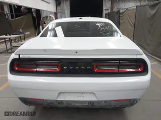 2019 Dodge Challenger R/T with VIN 2C3CDZBT5KH573606, listed as a IAAI auction lot 41372154 with 111,493 mi miles. Bid and sale history available at carsss.com. Image 16.