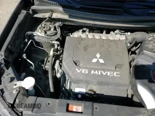 2019 Mitsubishi Outlander GT с VIN JA4JZ4AX5KZ038426, выставлен на аукционе Copart как лот 53961545 с пробегом 74 842 миль миль и Списание • Salvage title. История ставок и продаж доступна на DreamBid. Изображение 16.