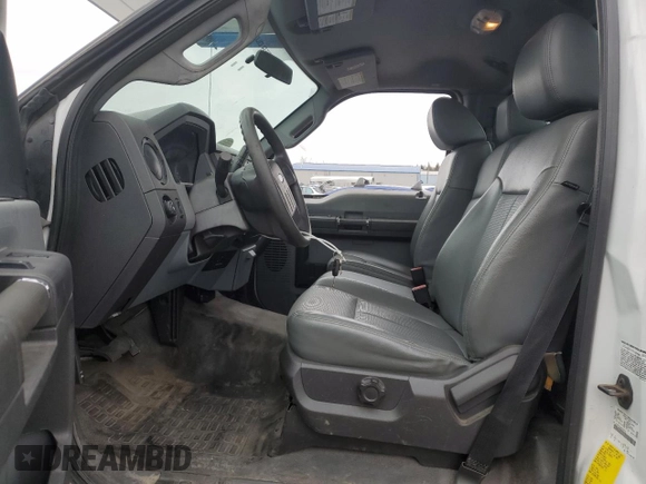 2015 Ford F-350 z VIN 1FDRF3E64FEB37731, wystawiony jako Copart lot #88112315 z przebiegiem 82 988 mil mil oraz Szkoda całkowita • Salvage title. Historia ofert i sprzedaży dostępna na DreamBid. Obrazek 7.