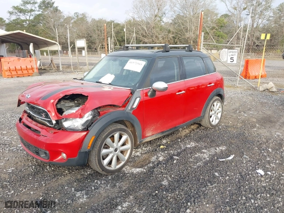 2015 MINI Cooper Countryman S with VIN WMWZC3C50FWT05122, listed as a IAAI auction lot 41572503 with 120,885 mi miles. Bid and sale history available at carsss.com. Image 17.