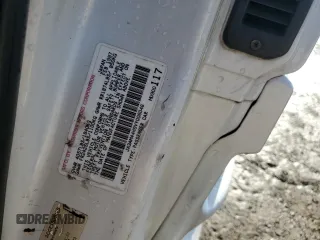 1997 Mitsubishi 3000GT z VIN JA3AM44H9VY006046, wystawiony jako Copart lot #71117954 z przebiegiem 149 701 mil mil oraz Tytuł czysty. Historia ofert i sprzedaży dostępna na DreamBid. Obrazek 12.