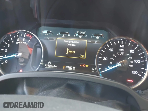 2018 Ford Expedition Max XLT with VIN 1FMJK1JT6JEA37146, listed as a IAAI auction lot 41116736 with 123,959 mi miles and . Bid and sale history available at DreamBid. Image 7.