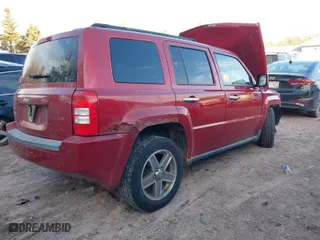 2008 Jeep Patriot Sport with VIN 1J8FF28W38D573808, listed as a IAAI auction lot 41370060 with 1 mi miles. Bid and sale history available at carsss.com. Image 4.
