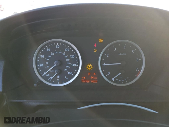 2007 BMW 5 Series 525xi with VIN WBANF33587CS40285, listed as a Copart auction lot 86174804 with 174,769 mi miles and Clean title. Bid and sale history available at DreamBid. Image 9.
