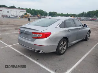 2019 Honda Accord EX-L z VIN 1HGCV1F54KA112435, wystawiony jako IAAI lot #42285906 z przebiegiem 110 115 mil mil oraz . Historia ofert i sprzedaży dostępna na DreamBid. Obrazek 4.