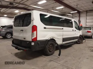2019 Ford Transit Passenger XL with VIN 1FBZX2YM7KKA22871, listed as a IAAI auction lot 41721561 with 112,189 mi miles. Bid and sale history available at carsss.com. Image 4.