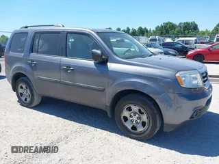 2015 Honda Pilot LX with VIN 5FNYF4H20FB075581, listed as a IAAI auction lot 39609950 with 170,585 mi miles and . Bid and sale history available at DreamBid. Image 1.