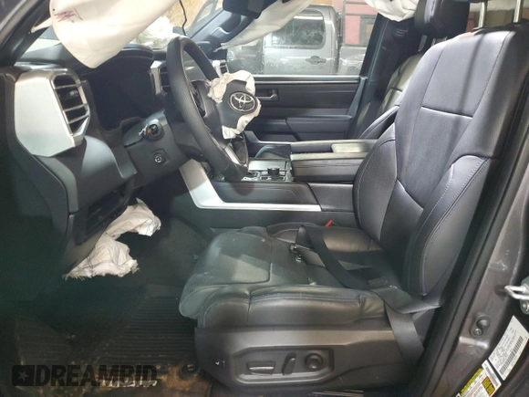 2023 Toyota Tundra Platinum с VIN 5TFNA5DB1PX111511, выставлен на аукционе Copart как лот 43710805 с пробегом Не указан миль и Списание • Salvage title. История ставок и продаж доступна на DreamBid. Изображение 7.