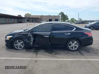 2014 Nissan Altima SL with VIN 1N4AL3AP2EN341540, listed as a IAAI auction lot 42014952 with 174,458 mi miles and . Bid and sale history available at DreamBid. Image 14.