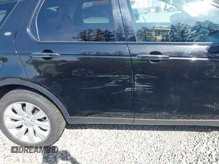 2016 Land Rover Discovery Sport HSE LUX with VIN SALCT2BG2GH630066, listed as a IAAI auction lot 42107822 with 87,728 mi miles. Bid and sale history available at carsss.com. Image 6.