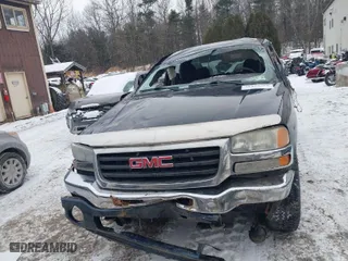 2006 GMC Sierra 1500 SLE1 with VIN 1GTEK19B16Z182905, listed as a IAAI auction lot 41427216 with 310,766 mi miles. Bid and sale history available at carsss.com. Image 12.