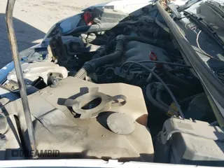 2004 Chevrolet Venture LS z VIN 1GNDX03E14D252589, wystawiony jako IAAI lot #41470299 z przebiegiem 276 523 mil mil oraz . Historia ofert i sprzedaży dostępna na DreamBid. Obrazek 13.