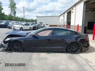 2016 Tesla Model S 90D z VIN 5YJSA1E46GF162217, wystawiony jako IAAI lot #42502493 z przebiegiem Nie podano mil oraz . Historia ofert i sprzedaży dostępna na DreamBid. Obrazek 15.