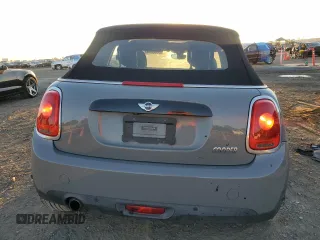 2017 MINI Convertible Cooper with VIN WMWWG5C35H3D00104, listed as a Copart auction lot 80680444 with 33,581 mi miles and Salvage title. Bid and sale history available at DreamBid. Image 6.