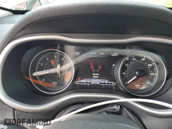 2014 Jeep Cherokee Trailhawk with VIN 1C4PJMBS4EW160341, listed as a Copart auction lot 60761475 with 135,087 mi miles and Salvage title. Bid and sale history available at DreamBid. Image 9.