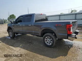 2018 Ford F-250 XL with VIN 1FT7W2BT3JEB27460, listed as a Copart auction lot 59892715 with 174,863 mi miles and Clean title. Bid and sale history available at DreamBid. Image 2.
