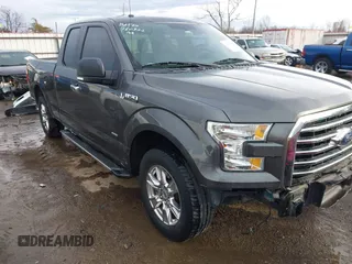 2015 Ford F-150 XL with VIN 1FTEX1CP0FKD20514, listed as a IAAI auction lot 41301981 with 98,803 mi miles. Bid and sale history available at carsss.com. Image 1.