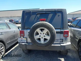 2017 Jeep Wrangler Sport with VIN 1C4GJWAG0HL621498, listed as a IAAI auction lot 42494667 with 92,284 mi miles and . Bid and sale history available at DreamBid. Image 17.