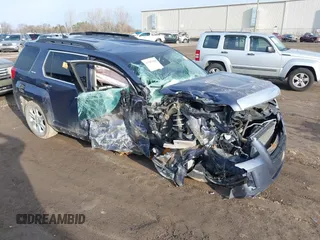 2013 GMC Terrain SLE z VIN 2GKALSEKXD6312913, wystawiony jako IAAI lot #41787328 z przebiegiem 153 646 mil mil oraz . Historia ofert i sprzedaży dostępna na DreamBid. Obrazek 1.