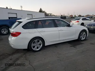 2017 BMW 3 Series 330i xDrive with VIN WBA8K3C32HA022928, listed as a Copart auction lot 84476524 with 50,086 mi miles and Salvage Title. Bid and sale history available at carsss.com. Image 3.