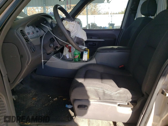2002 Ford Explorer Sport Trac Value с VIN 1FMZU77E92UC93779, выставлен на аукционе Copart как лот 85371654 с пробегом 253 245 миль миль и Списание • Salvage title. История ставок и продаж доступна на DreamBid. Изображение 7.