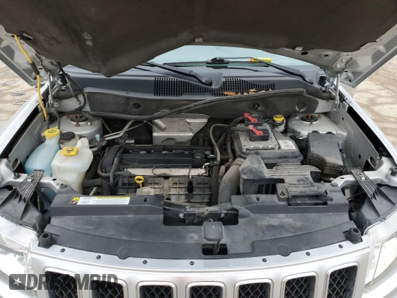 2013 Jeep Compass Sport with VIN 1C4NJCBA7DD166492, listed as a Copart auction lot 85977614 with 135,589 mi miles and Salvage Title. Bid and sale history available at carsss.com. Image 12.