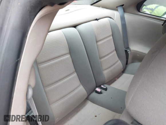 2004 Ford Mustang Standard с VIN 1FAFP40694F152143, выставлен на аукционе IAAI как лот 42476684 с пробегом 160 678 миль миль и . История ставок и продаж доступна на DreamBid. Изображение 8.