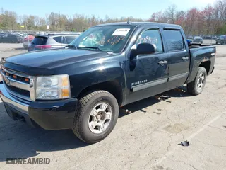 2011 Chevrolet Silverado 1500 LS with VIN 3GCPKREA4BG353984, listed as a IAAI auction lot 42094148 with 218,766 mi miles. Bid and sale history available at carsss.com. Image 21.