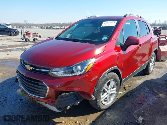 2022 Chevrolet Trax LT with VIN KL7CJLSM9NB568820, listed as a IAAI auction lot 41757713 with 35,243 mi miles. Bid and sale history available at carsss.com. Image 17.