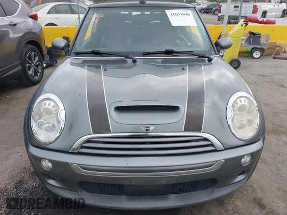 2007 MINI Convertible S with VIN WMWRH33527TJ43515, listed as a IAAI auction lot 41651846 with Not provided miles and . Bid and sale history available at DreamBid. Image 6.