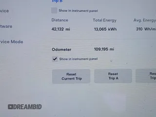 2016 Tesla Model S 70 z VIN 5YJSA1E13GF129925, wystawiony jako IAAI lot #42568012 z przebiegiem 109 195 mil mil oraz . Historia ofert i sprzedaży dostępna na DreamBid. Obrazek 14.